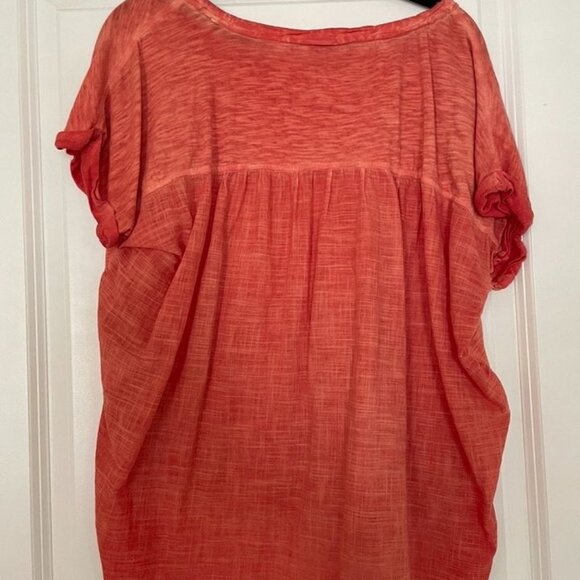 Pilcro Washed Tee in Coral from Anthropologie - Size M - Picture 5 of 5